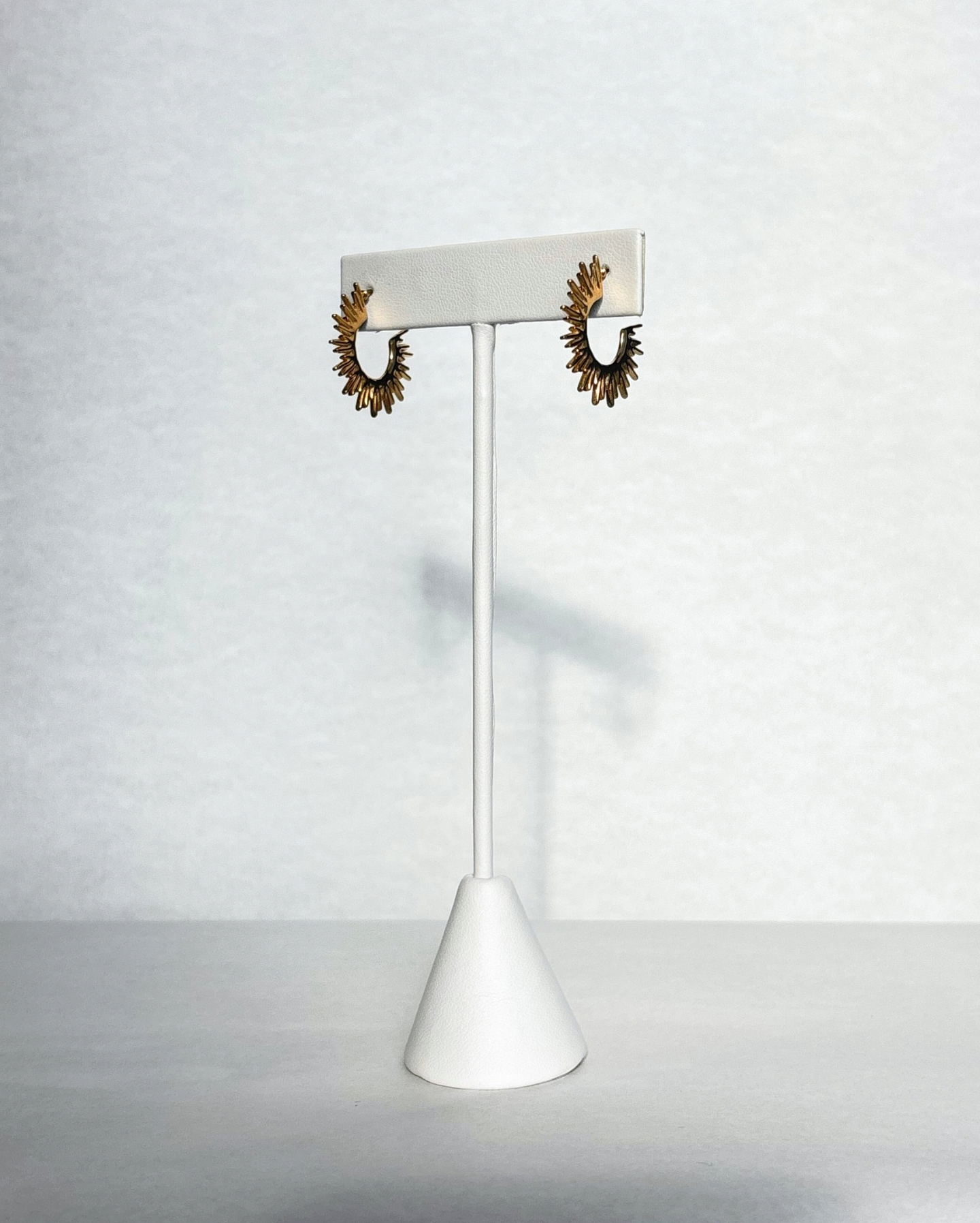Sole Hoop Earring SS