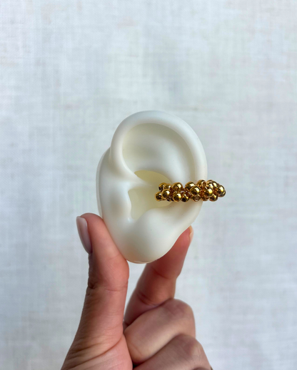 Dots Earcuff