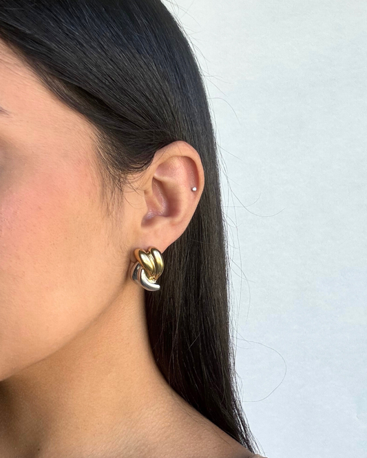 Nadya Stud Earring SS
