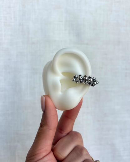 Dots Earcuff