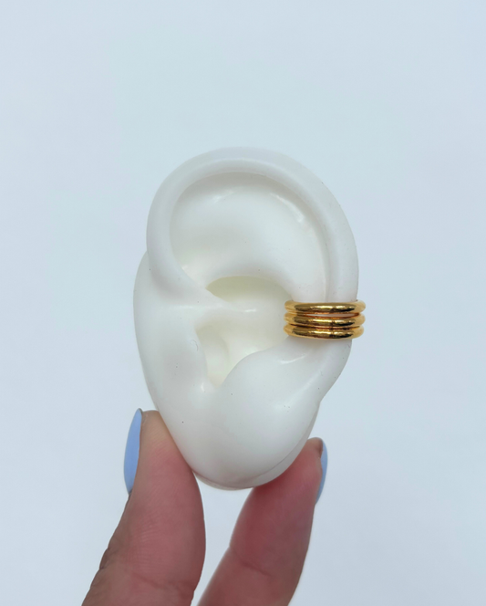 Ana Earcuff
