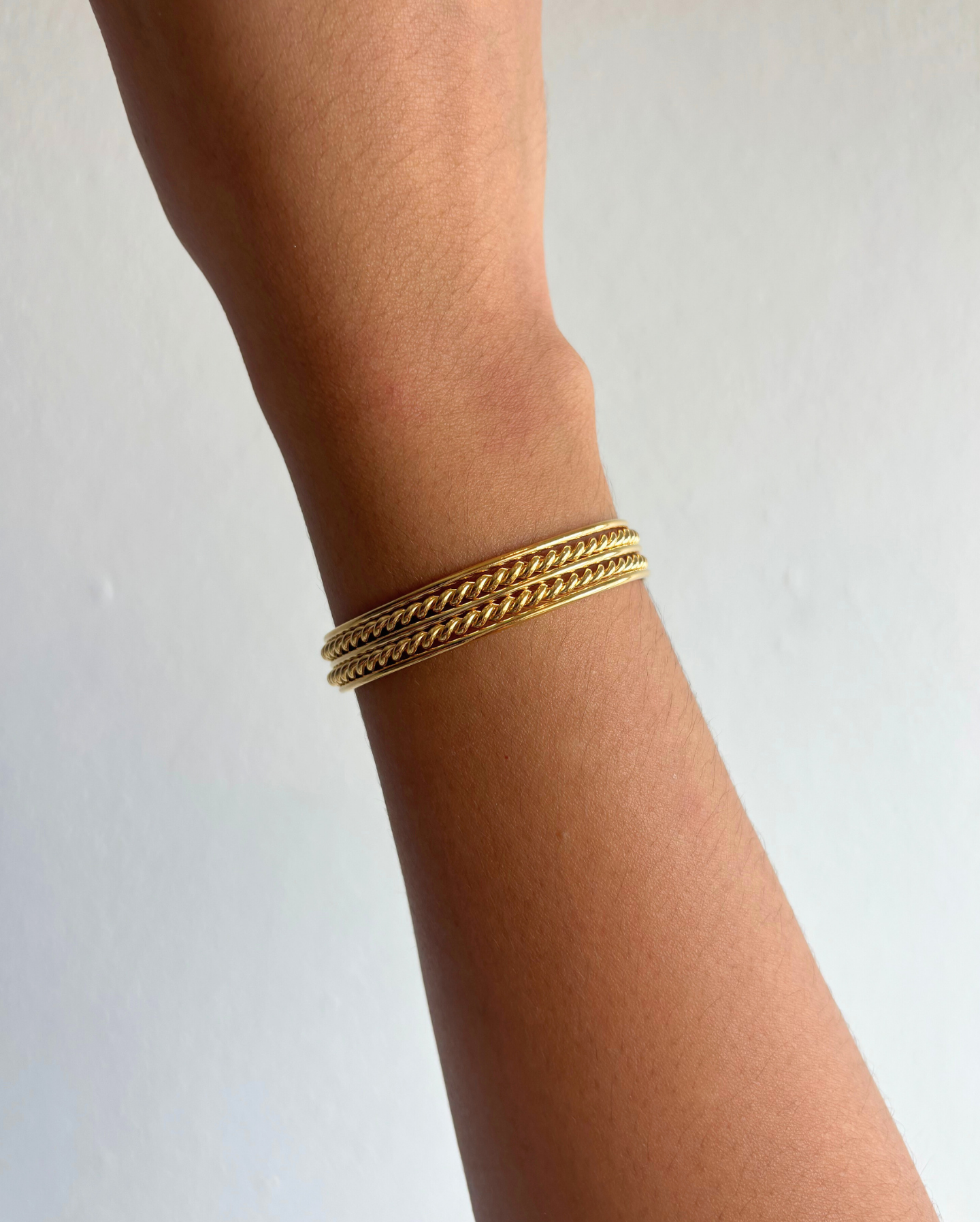 Nayza Cuff Bracelet