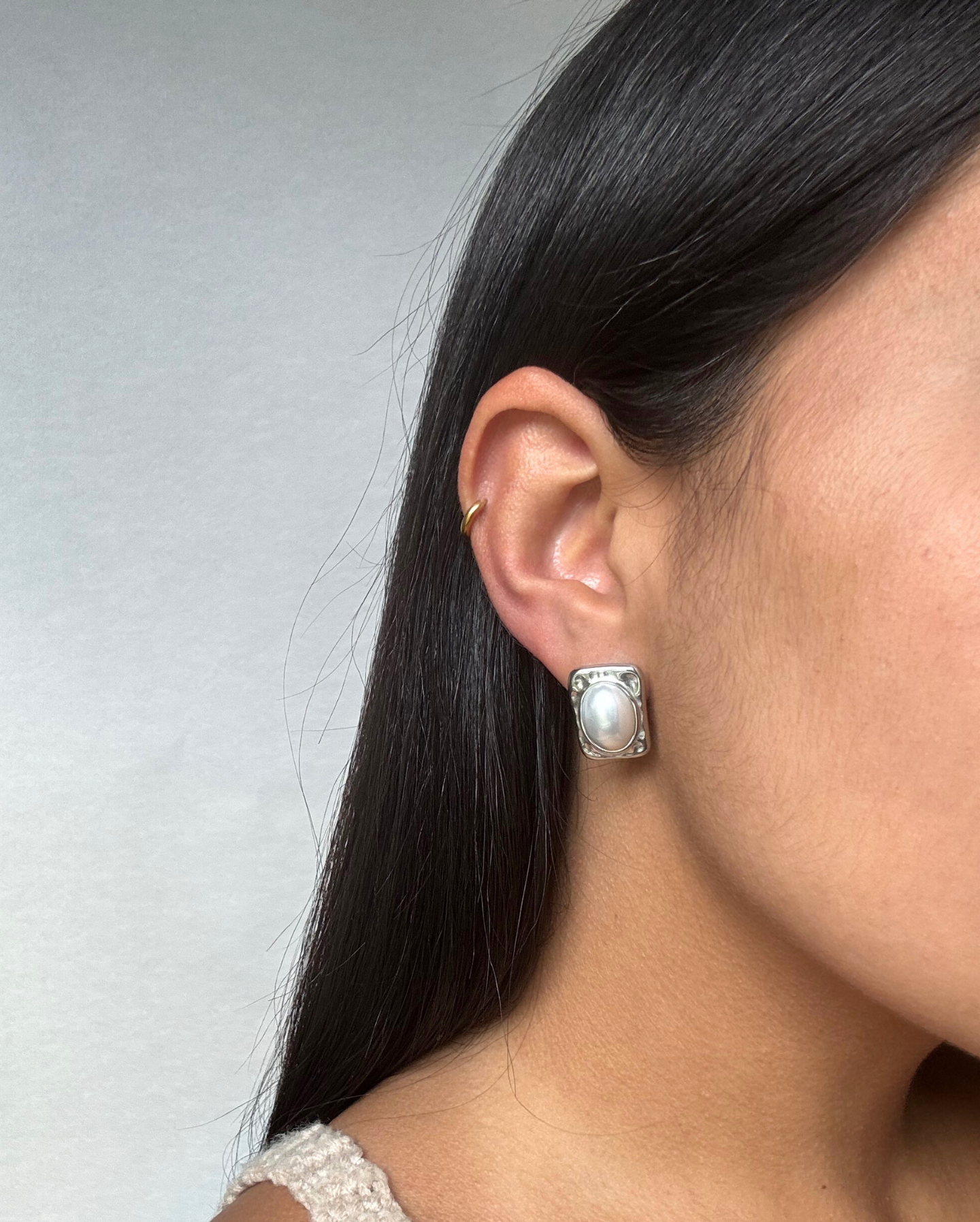 Suhey Stud Earring SS