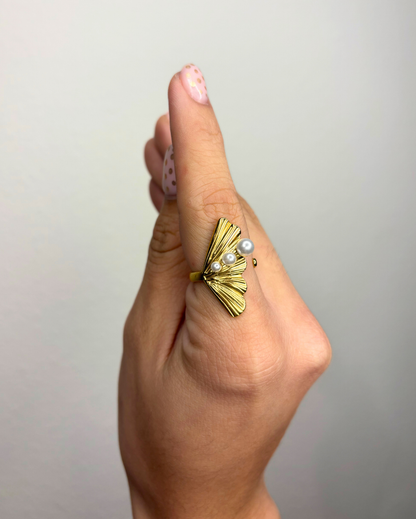 Mermaid Pearl Ring SS