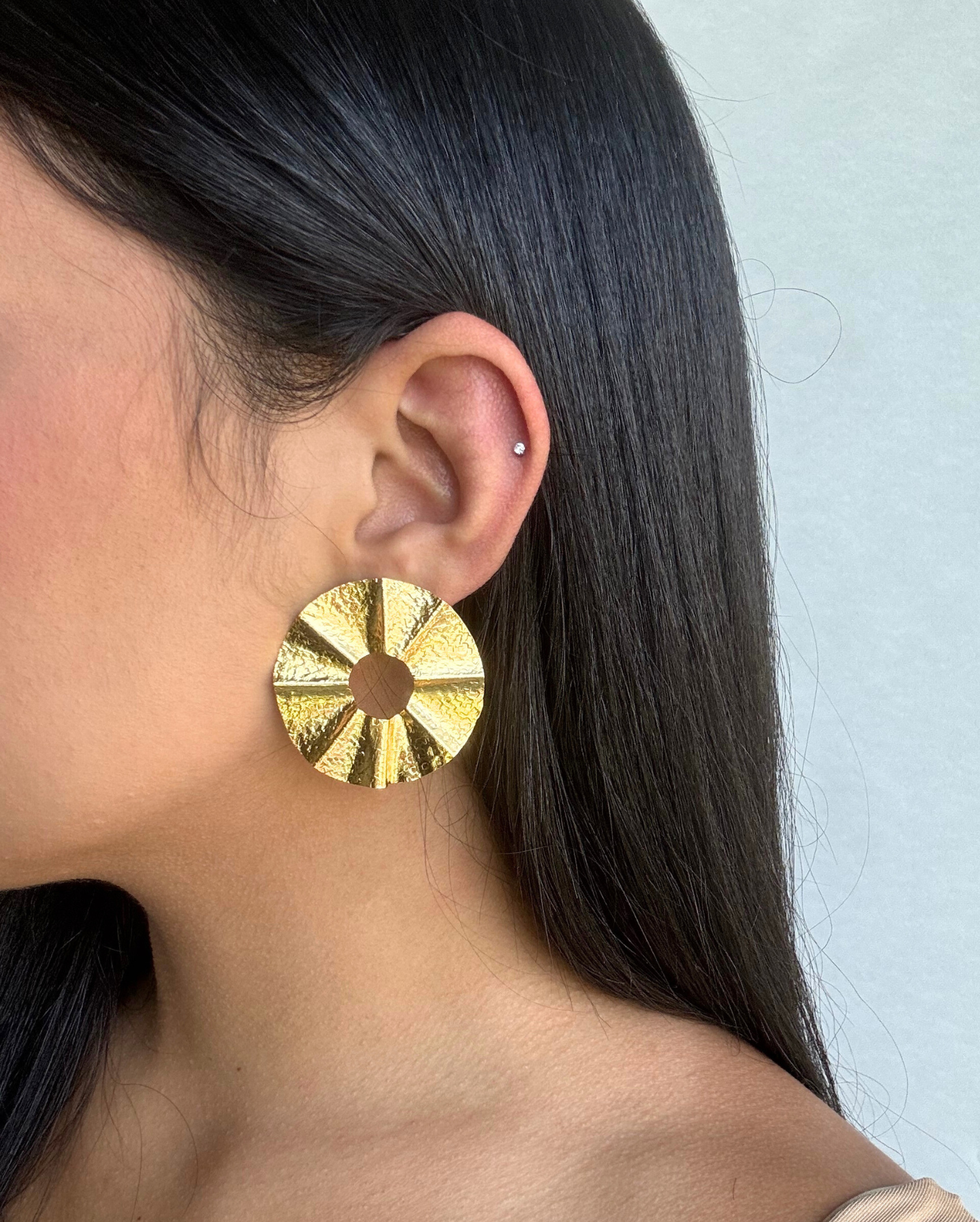 Dilia Studs Earring