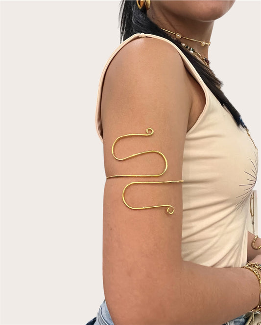 Aura ArmCuff