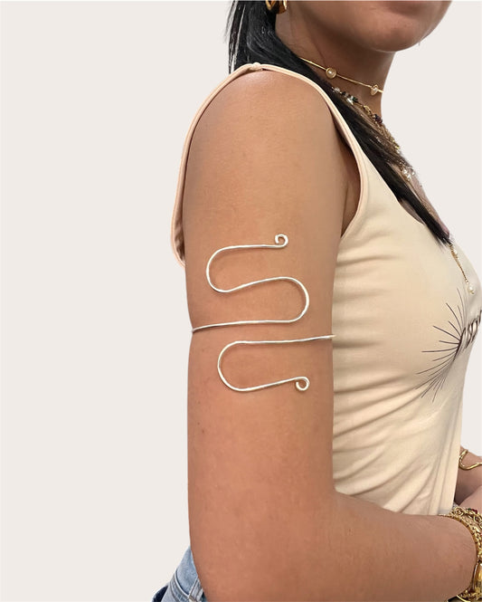 Aura ArmCuff