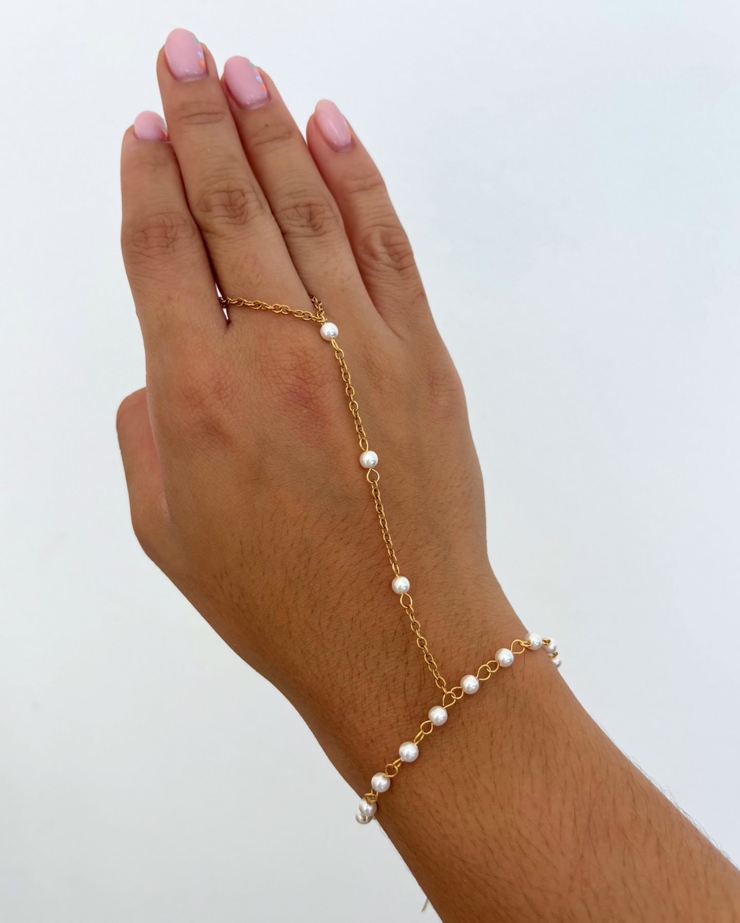 Perla Hand Chain Bracelet SS