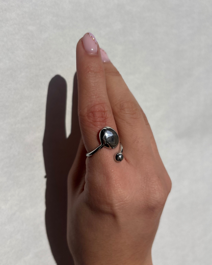 Leslie Ring SS