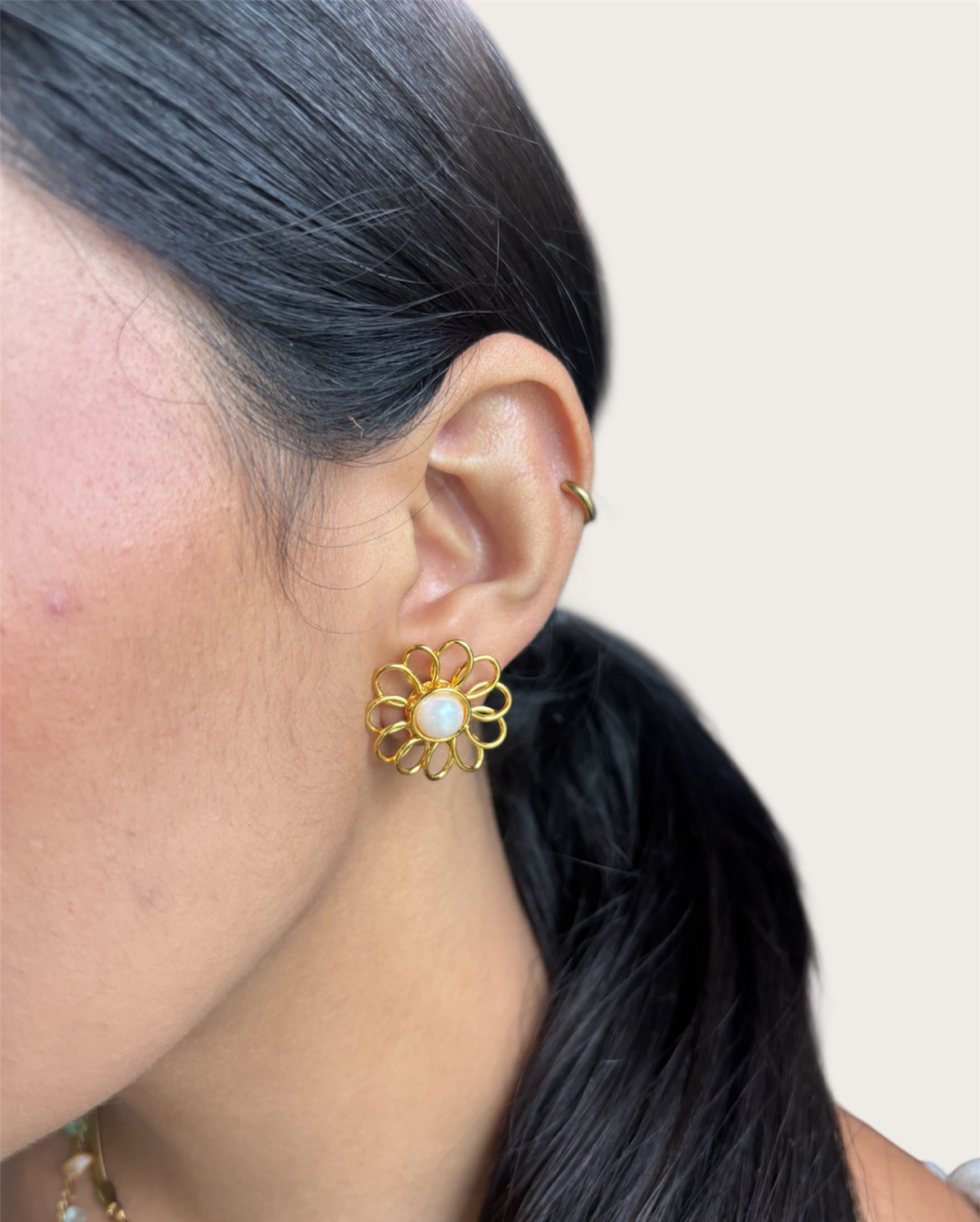 Carla Studs Earring
