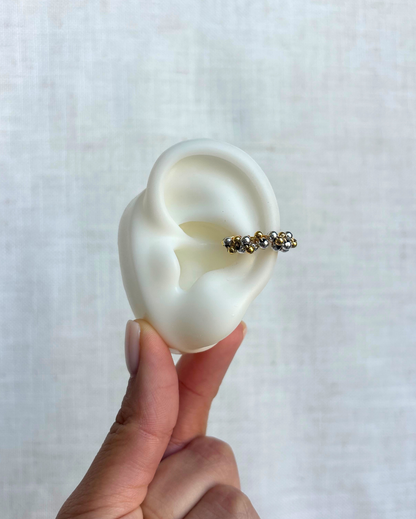Dots Earcuff