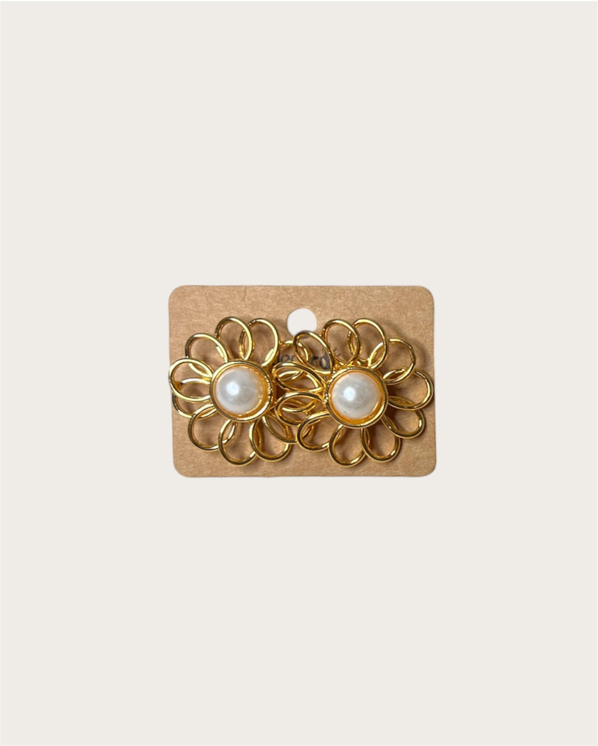 Carla Studs Earring